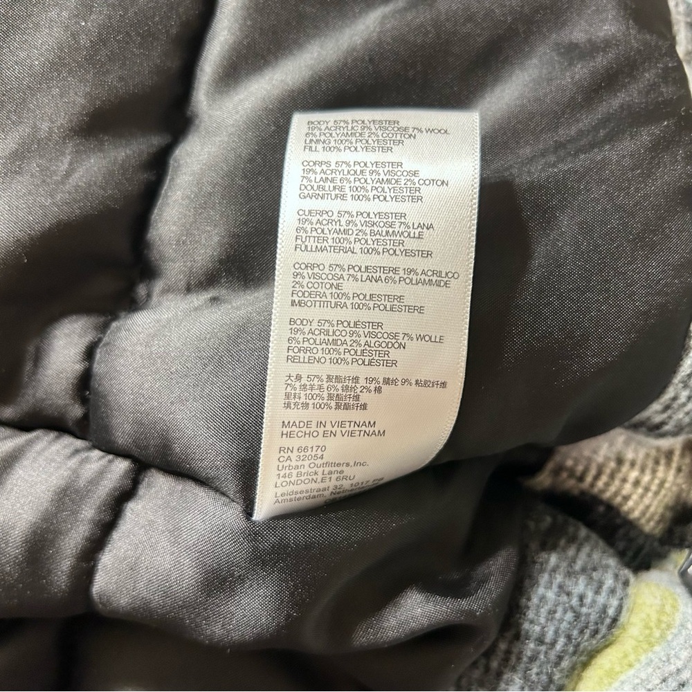 BDG Gray and Green Wave Bomber Jacket SZ L - Picture 4 of 4